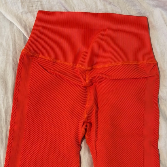 XS Free People Free Throw Leggings in Ripe Persimmon - Picture 7 of 7